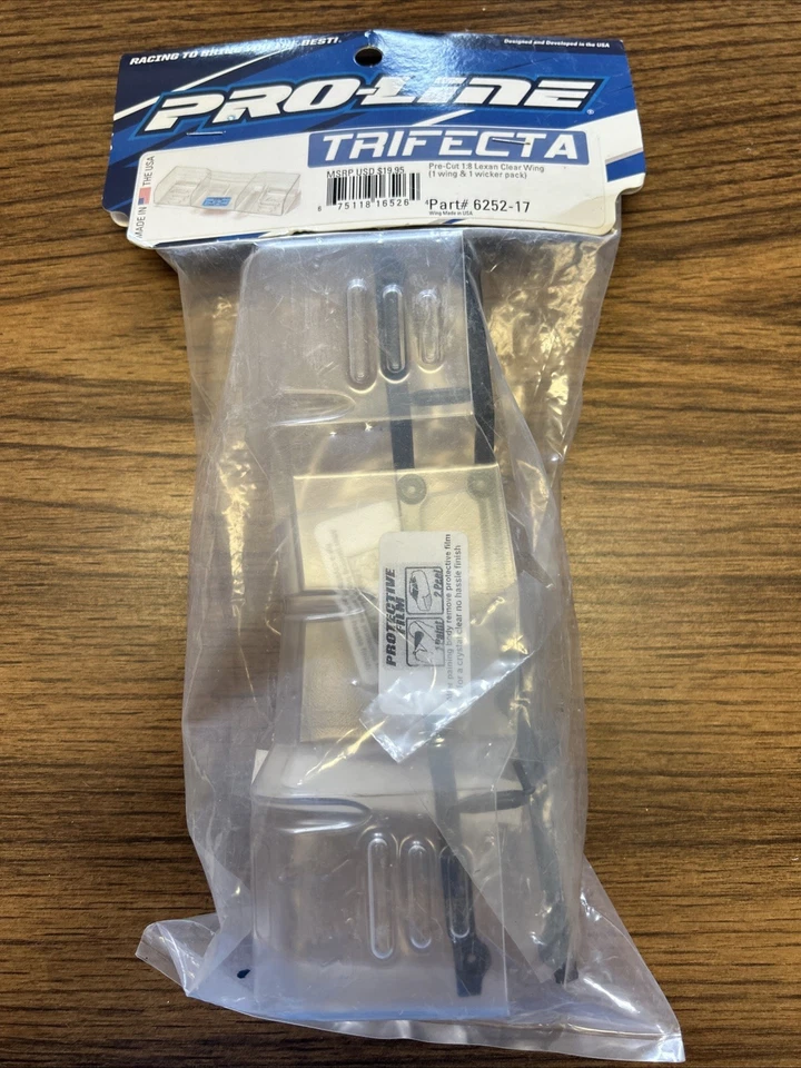 Pro-Line 6252-17 1/8 Trifecta Lexan Clear Wing Buggy Truggy B88 - Image 1 of 2