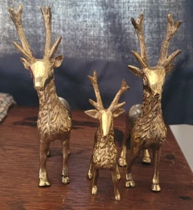 Set of 3 Brass Reindeer Tabletop Christmas Holiday Decoration Mantle Collectible - Picture 1 of 5