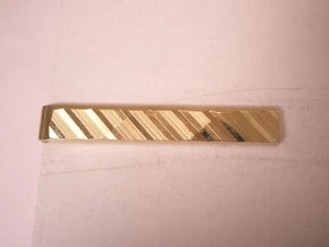 1-5/16" Diamond Cut Thin Design Gold Tone Vintage SWANK SMALL Tie Bar Clip - Picture 1 of 6