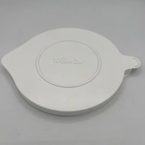 Pampered Chef Mixing Batter Bowl Lid Large 2 Quart Pouring Replacement Cover - Picture 1 of 2