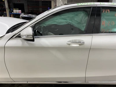 FRONT DOOR Mercedes-Benz C250 C300 C350 C43 C63 15 16 17 18 Left White 1422831 Foto 1 de 4