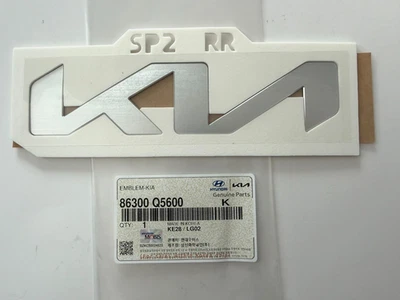Подлинный оригинальный производитель задняя эмблема логотип «KIA» символ 86300-Q5600 для 2021-2024 Kia Seltos - Изображение 1 из 2