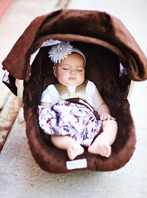 Nuevo Juego de 5 fundas para toldo de asiento de coche Caboodle para asiento de coche infantil   Foto 1 de 3