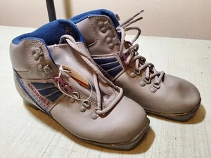 NUEVAS Botas de Esquí de Cross Country Merrell Trakker EU36 NNN Touring II de Colección - Imagen 1 de 9