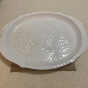Large Embossed Ceramic White Turkey Platter: 18”X14”. 2” Deep: 1” Handles - Picture 1 of 9