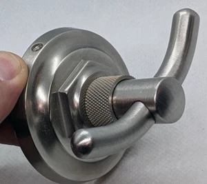 California Faucets Descanso Double Robe Hook Knurled Accent Satin Nickel 30K-DRH - Picture 1 of 7