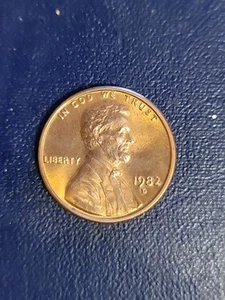 1982 D Lincoln Memorial Penny Multiple Errors (DDO) (DDR) & (RPM) Large Date - Picture 1 of 6