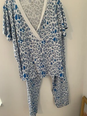 Juego de pijama Studio Isaac Mizrahi de 2 piezas camuflaje animal cómodo cómodo cómodo suave talla XL colorido Foto 1 de 4