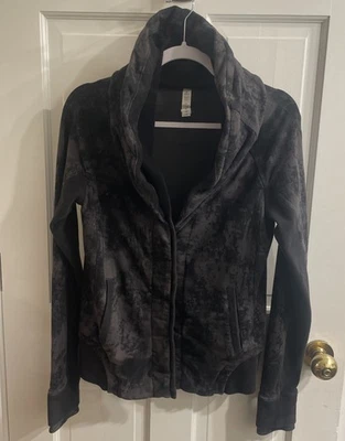 Chaqueta Lululemon To Class Sea Bed Negra Gris Carbón Profundo Tie-Dye Cuello Acanalado 8 Foto 1 de 4