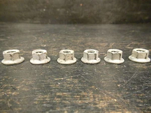 1982 KAWASAKI KDX80 KDX 80 REAR SPROCKET HARDWARE - Picture 1 of 3