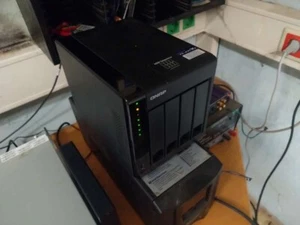 QNAP TS-431X2, 32TB HDD, 10Gbe+2x1Gbe LAN, 8GB RAM - Bild 1 von 11