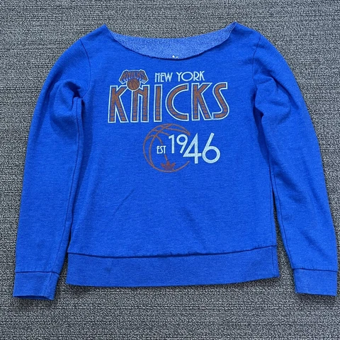 Adidas Women's Long Sleeve Sweater Small S New York Knicks Basketball NBA 1946 Cover