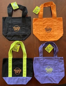Trader Joe's Trick Or Treat Canvas Tote Bags (Set of 4) (CL33) - Picture 1 of 4