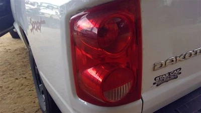 05 06 07 08 09 10 11 Conjunto de luz trasera izquierda Dodge Dakota Lhexcabst Foto 1 de 3