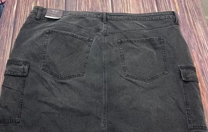 New NWT Ava & Viv Women's Plus Size 24 High Rise Denim Jean Skirt Black Wash - Picture 1 of 12