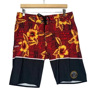 Quiksilver Eddie Aikau 2015-2016 Waimea Bay Floral Board Shorts Trunks Size 32 - Picture 1 of 10