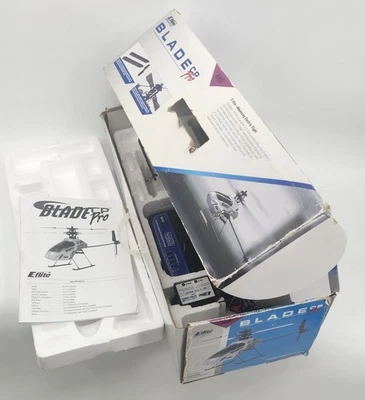 Blade CP Pro RC Helicopter Set 6 Channel Transmitter, Charger & Manual - Image 1 of 4