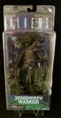 Figura NECA Aliens Xenomorph Warrior marrón 7 pulgadas Foto 1 de 3