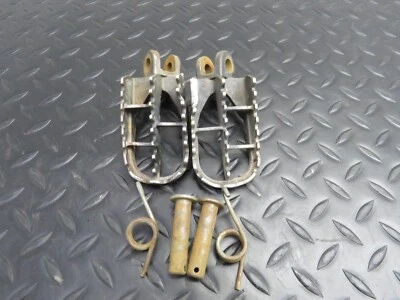 02 SUZUKI RM 125 RM125 ESTRIBERAS DERECHA IZQUIERDA ESTRIBERAS MUELLES 2001 Foto 1 de 4