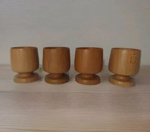 Norweger 4er Set Naturholz Eierbecher Minimalistisch Nordisch MCM Skandinavien - Bild 1 von 8