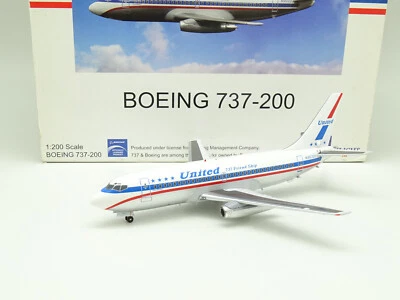 Inflight Avion Airplane 1/200 - Boeing 737 200 United - Photo 1/2