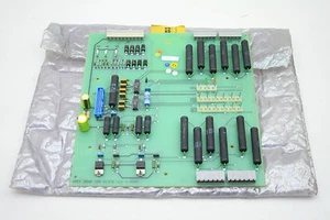 ABB DISTRIBUTION UNIT BOARD YXU 171A, YXU171A, YT204001-AR/2, YT204001-AR /2 - Imagen 1 de 1