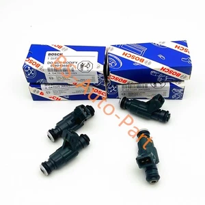 4x BOSCH Einspritzventil Einspritzdüse Für Audi A3 SEAT VW Golf 1,8 0280156063 - Picture 1 of 8