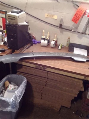 Rear Spoiler Classic Style Emblem In Grille Fits 04-08 MALIBU 251909 - Image 1 of 4