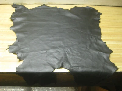 Piel de cordero italiana negra #0009590 R 60 Foto 1 de 4