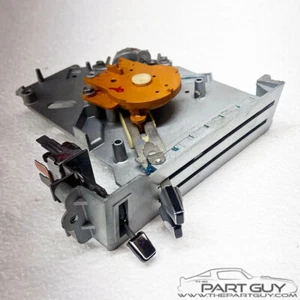 75-77 OLDS CUTLASS A/C Heater Control & Knobs AC Climate Oldsmobile Air 76 - Picture 1 of 12