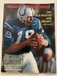 Johnny Unitas July 10 1972 Sports Illustrated Baltimore Colts No Label - Picture 1 of 1