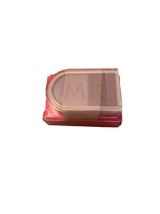 Mary Kay Signature Eye Color Duet  FIG MK #8859 .09 Oz - NEW Open Box - Picture 1 of 2