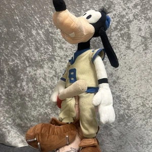 Goofy Disney Store Exclusive Soft Toy Plush Baseball - Picture 1 of 4
