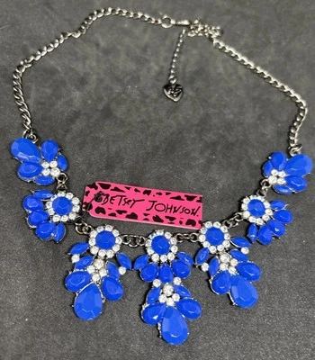 Collar Betsey Johnson Resina Flor Azul Joyería Racimo Cristal y Estrás Foto 1 de 4