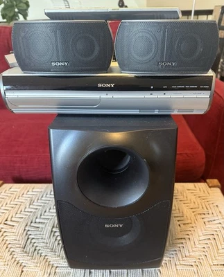 Sony DAV-X1 S-Force Surround Sound DVD Home Theatre System SS-X1F SS-WSX1 HCD-X1 - Image 1 of 4