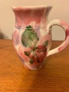 Brocca piccola ceramica bermuda fiori rosa stampata floreale sul fondo - Foto 1 di 10