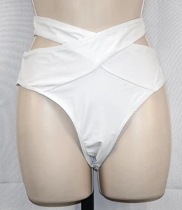 Cross Waist White Bikini Bottom NWOT Size M 82% Nylon 18% Spandex - Picture 1 of 3