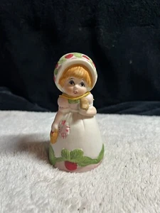 Jasco Strawberry Patches Bell Taiwan Ceramic 4.5" Tall 1980 Vintage - Picture 1 of 3