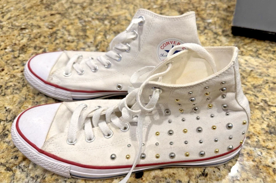 Converse All Star Studded Chucks High Top Shoes Sneakers Size 10 EUC - Image 1 of 4