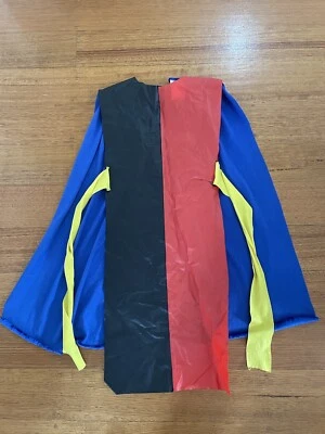 Disfraz de caballero para niños, túnica de caballero y capa todo en uno con cinturón - 3-6 años Foto 1 de 4