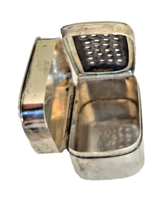 Hallmarked Sterling Silver Nutmeg Grater, Birmingham Engl - Matthew Linwood 1801 - Image 1 of 4