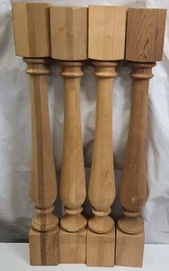 ¿Cedro vintage? Lote de 4 balaustres de husillo de madera torneada 30 x 3 1/2 pulgadas - Imagen 1 de 6