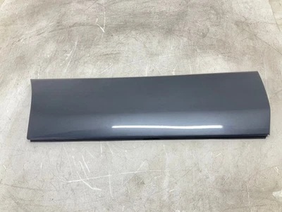 Moldura inferior puerta trasera derecha 95-00 Lexus LS400 OEM Foto 1 de 4