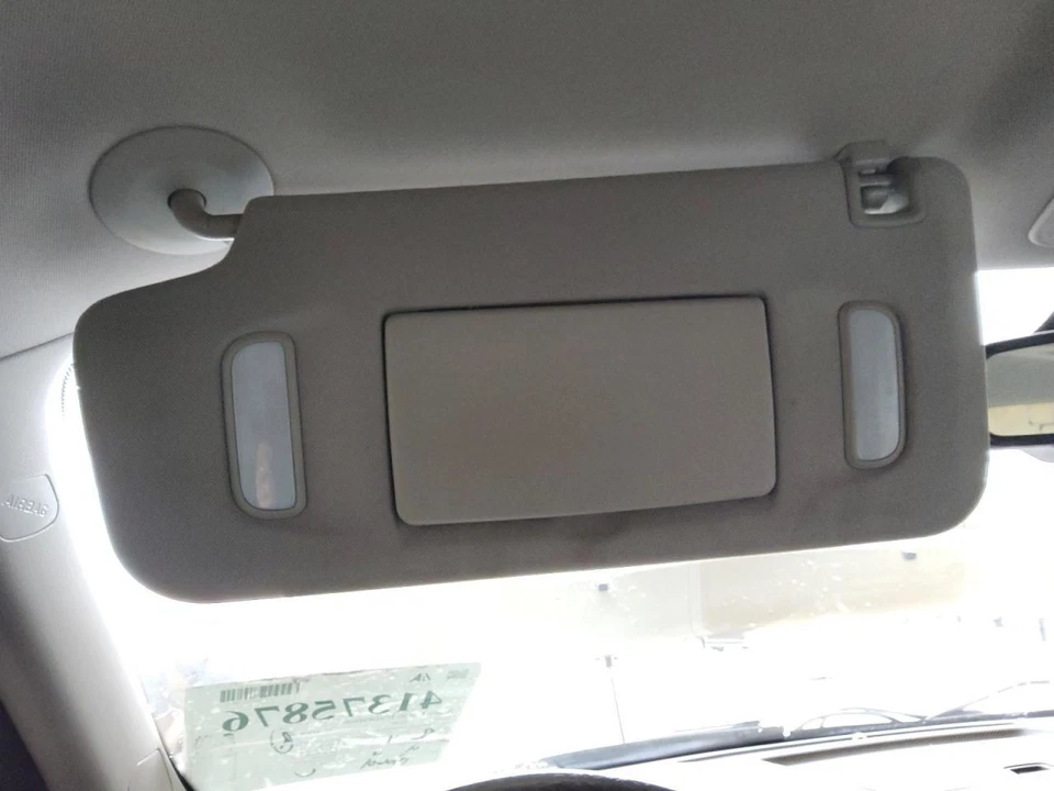司机遮阳板 VIN J 11th 数字限量照明适合 07-17 ACADIA 563894 — 第 1/1 张图片