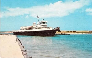 1967 OCRACOKE, NC, SILVER LAKE FERRY BOAT POSTCARD - Picture 1 of 1