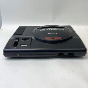 Consola de videojuegos Sega Genesis solo negra 1601 - Imagen 1 de 6