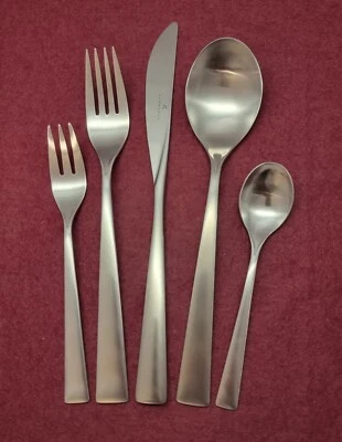 Auerhahn Conturo matt Menübesteck 5 teilig mehrere Sets Vorhanden  - Bild 1 von 4