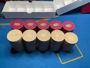————196——-ATIS——— HAT & CANE  C&J  CASINO ADVERTISING CHIPS - Bild 1 von 9