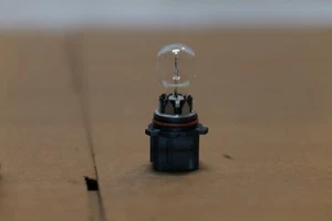 Fog Light Bulb-LT GM Parts 13582913 - Picture 1 of 4
