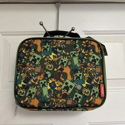 Minecraft Collage Thermos Insulated Lunch Box Green. With Zipper. New W/tags. - Image 1 of 4
